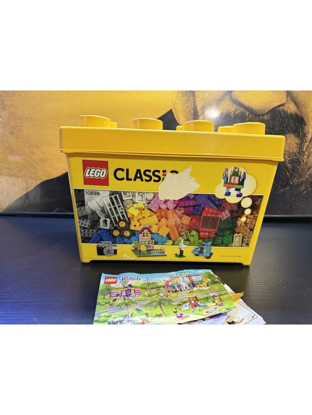 LEGO Classic 10698 Large Creative Brick Box Mixed Pieces Baseplates Manuals